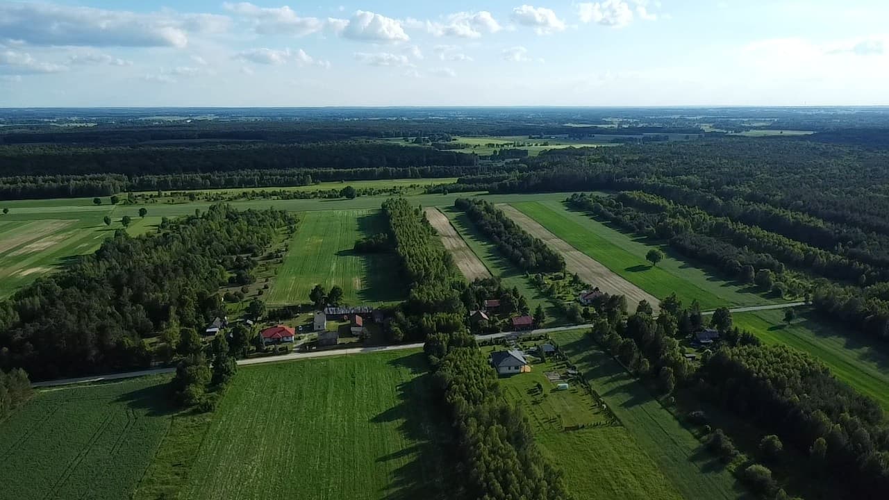 Drone photo from a portfolio on LetsFly. By: Krzysztof Warszawski.