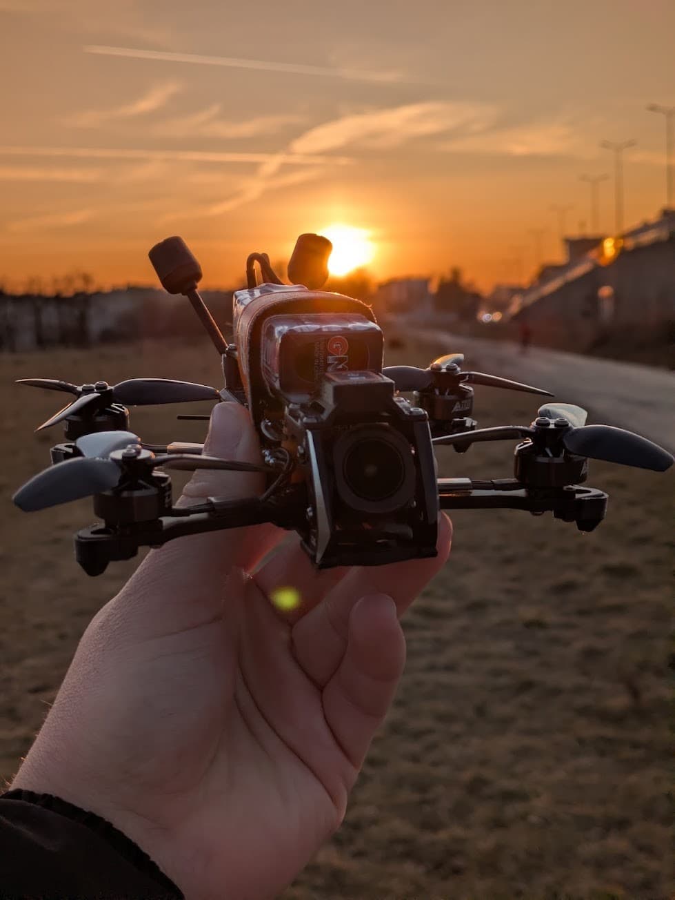 dron deepspace seeker 3 z DJI O4 PRO Air Unit na pokładzie