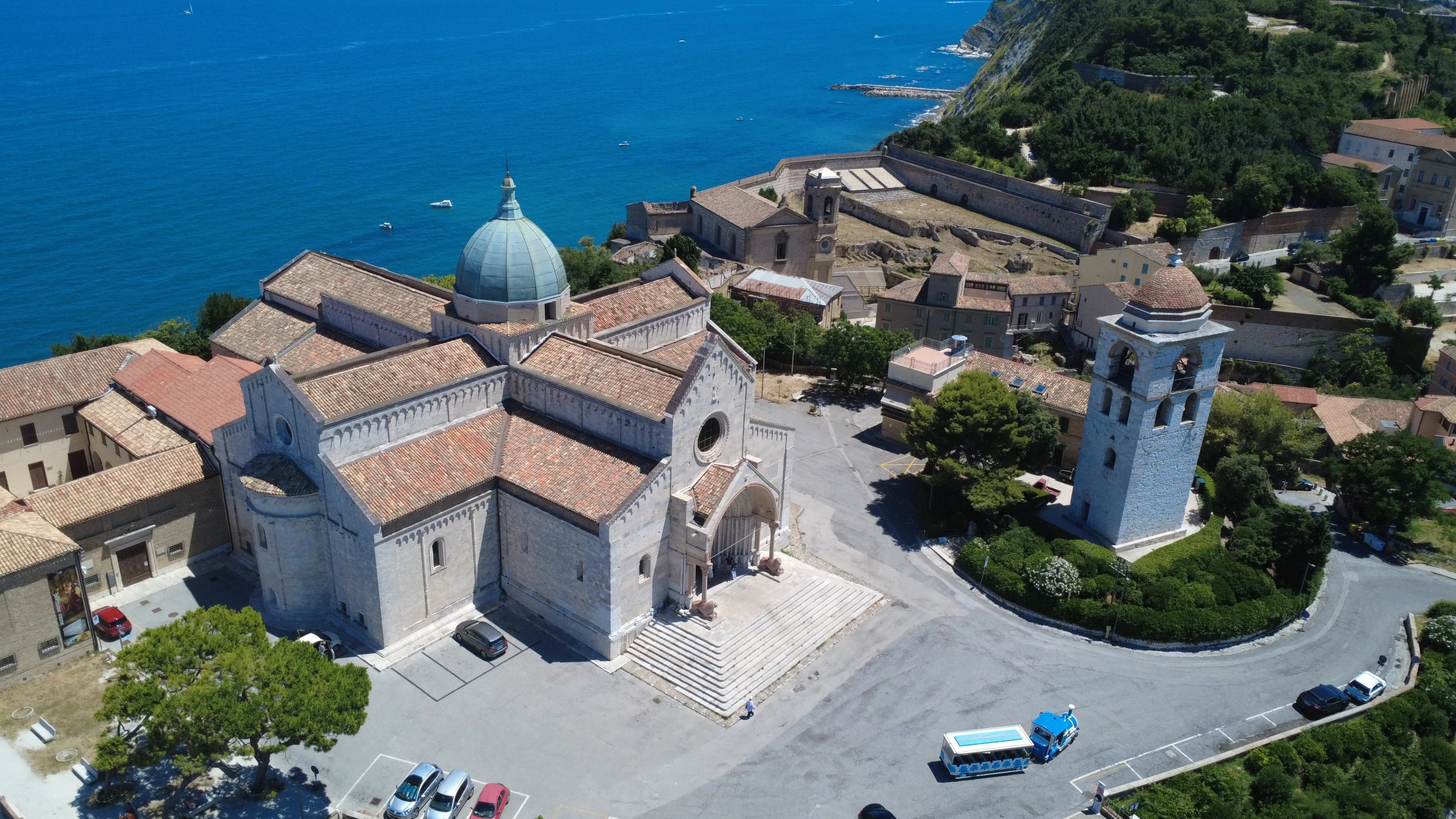 Drone photo from a portfolio on LetsFly. By: Mateusz Broda.